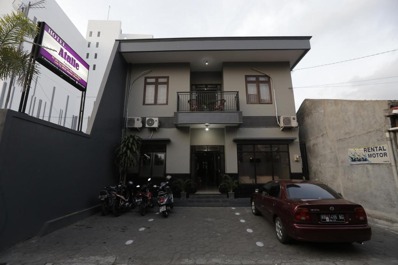 Hotel Atalie Malioboro By Natt'S Hospitality Yogyakarta Exteriör bild