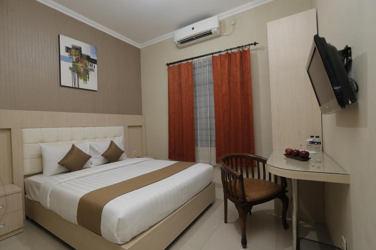 Hotel Atalie Malioboro By Natt'S Hospitality Yogyakarta Exteriör bild