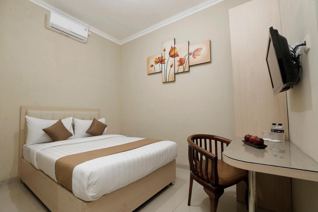 Hotel Atalie Malioboro By Natt'S Hospitality Yogyakarta Exteriör bild