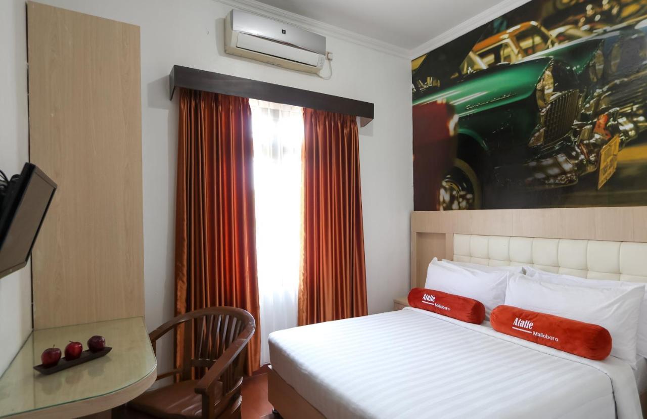 Hotel Atalie Malioboro By Natt'S Hospitality Yogyakarta Exteriör bild